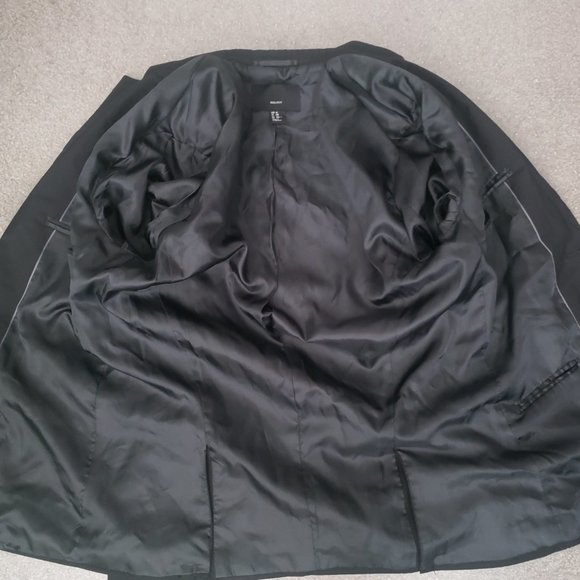 H&M Black dress jacket - Picture 11 of 14